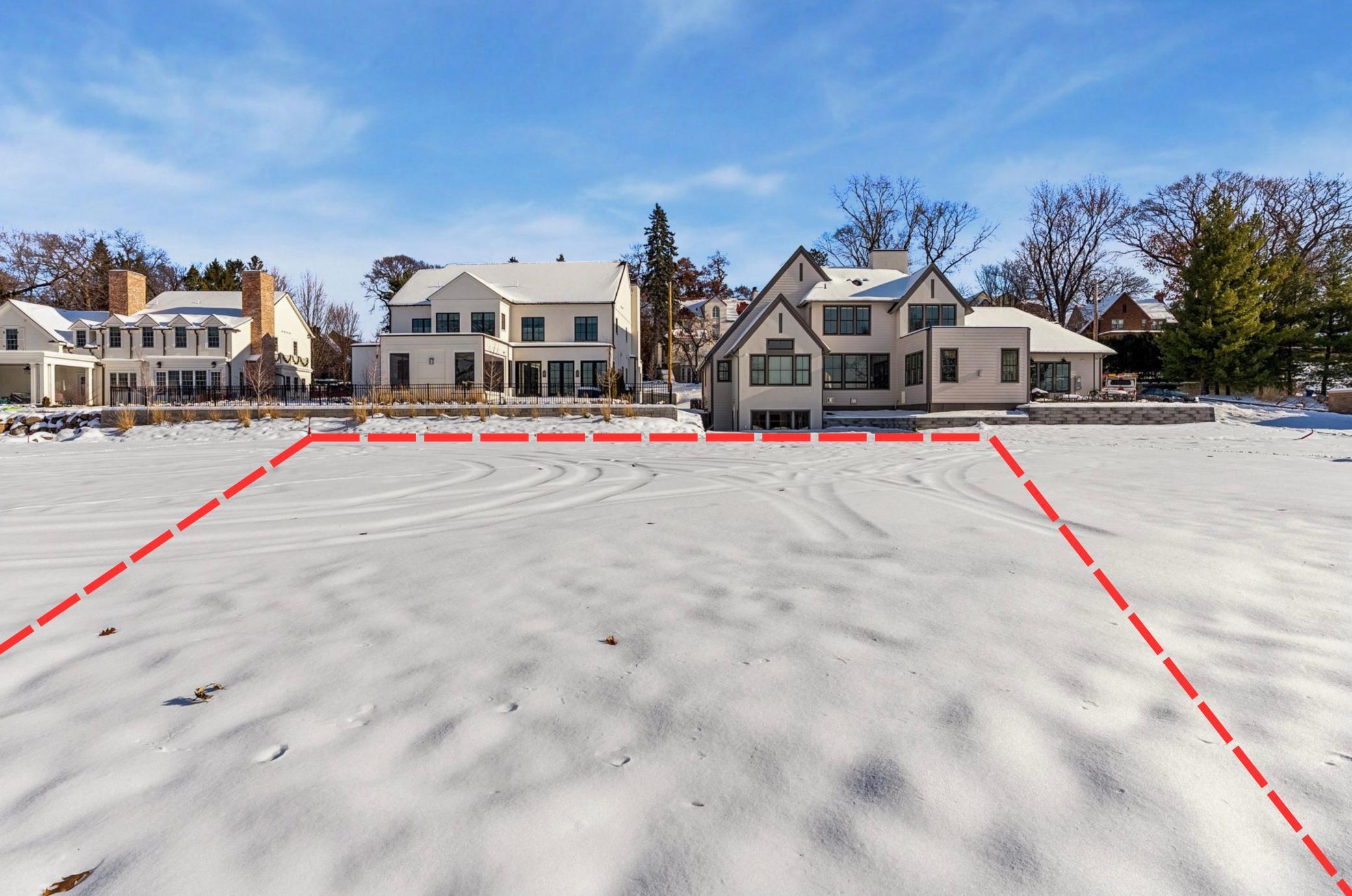 104 Mississippi River Boulevard N