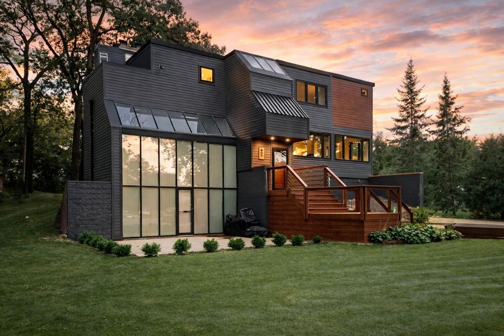 Photo of 401 River Lane, Anoka, MN 55303 (MLS # 7060427)