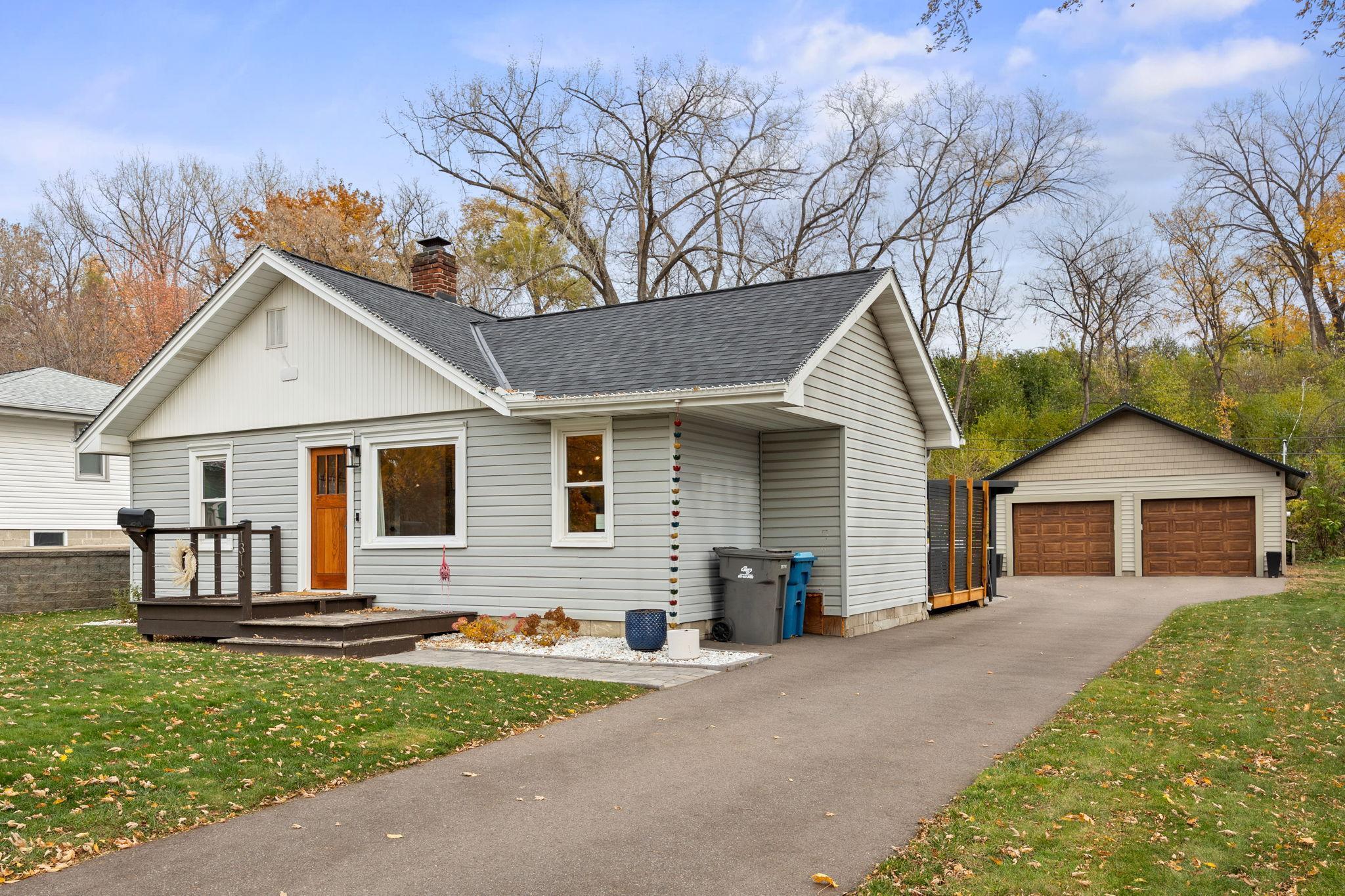 1316 Gettysburg Avenue N