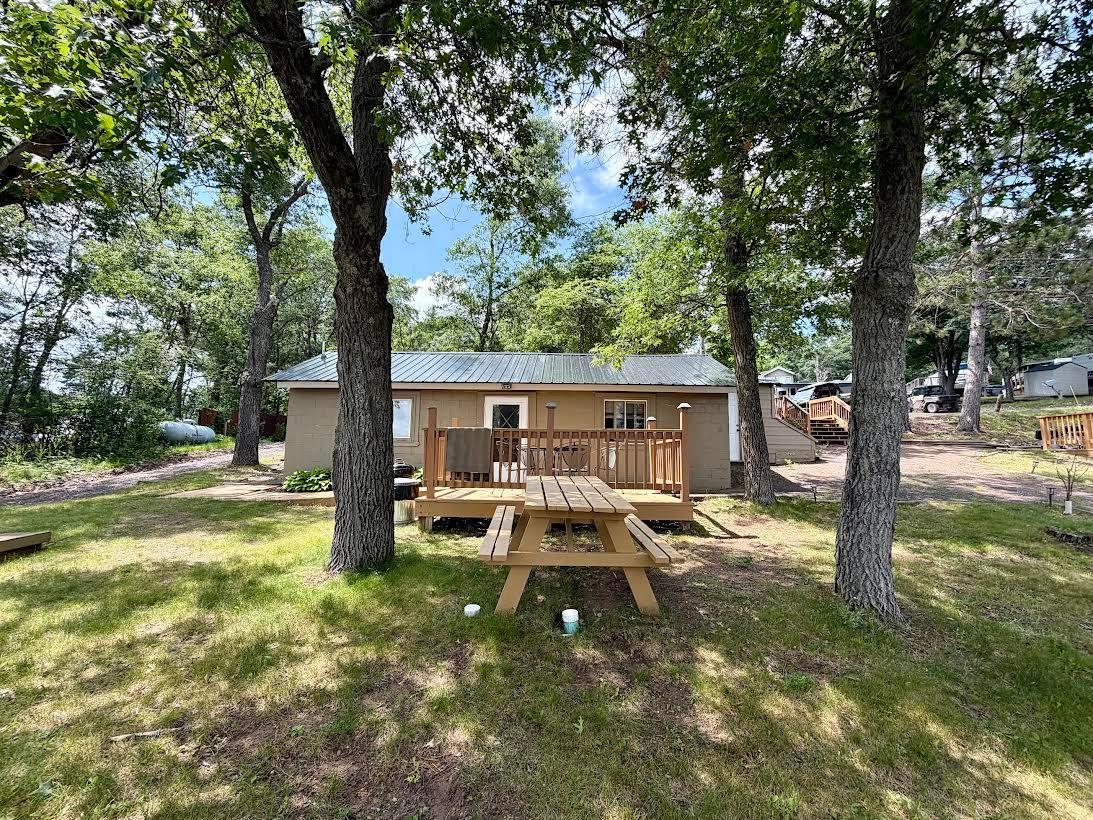 6833 View Point Lodge Road 13 (Cabin 2)