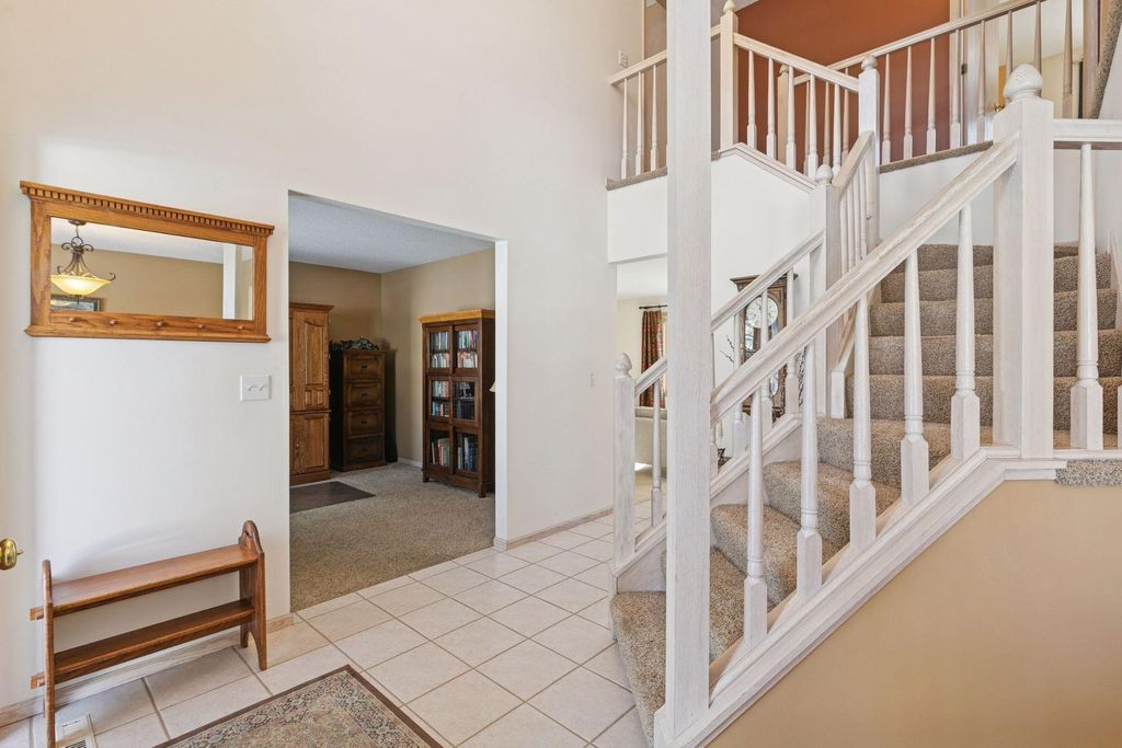 Photo of 2605 Kennelly Place, Burnsville, MN 55337 (MLS # 6801170)