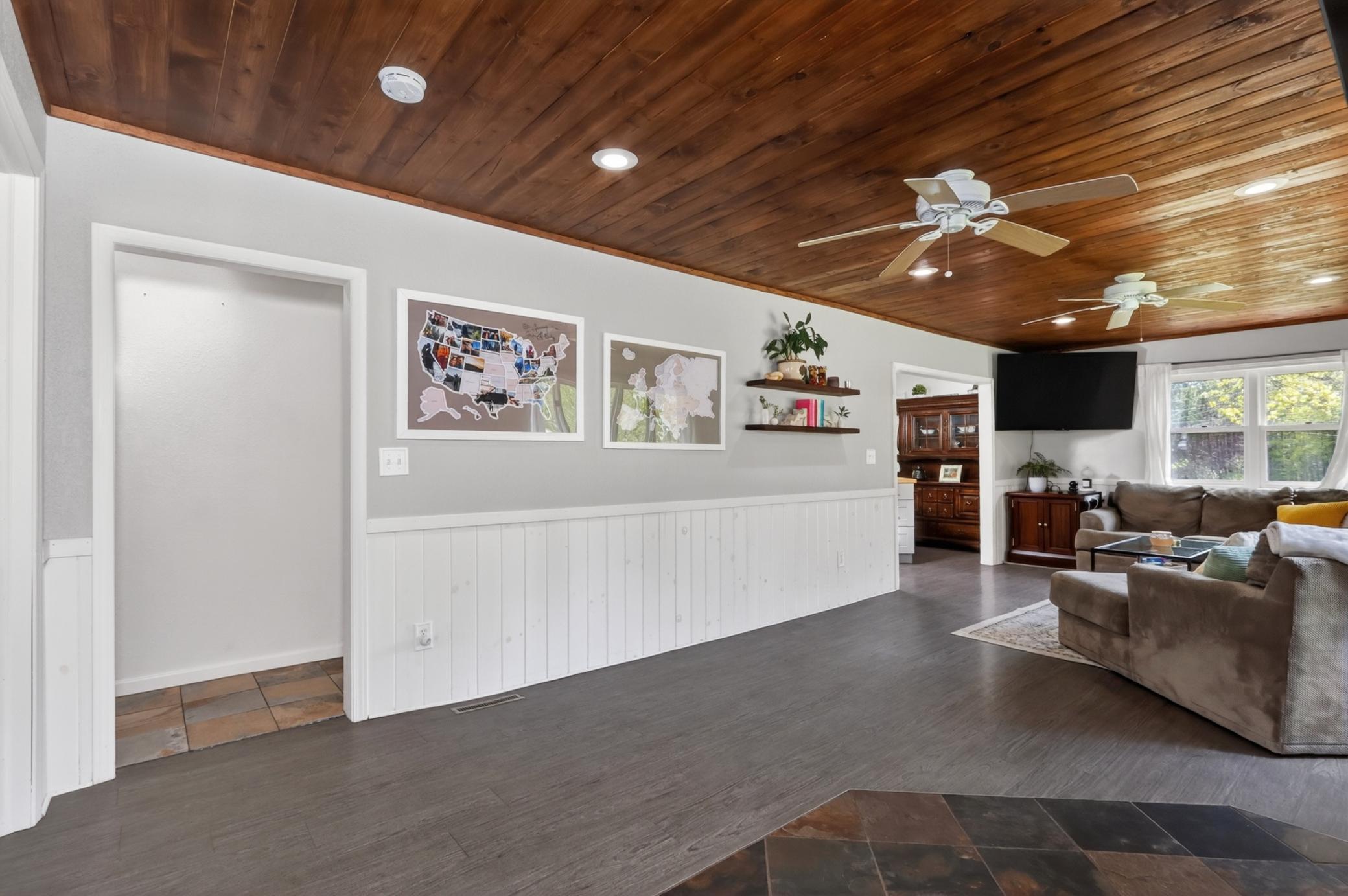 21020 River Road