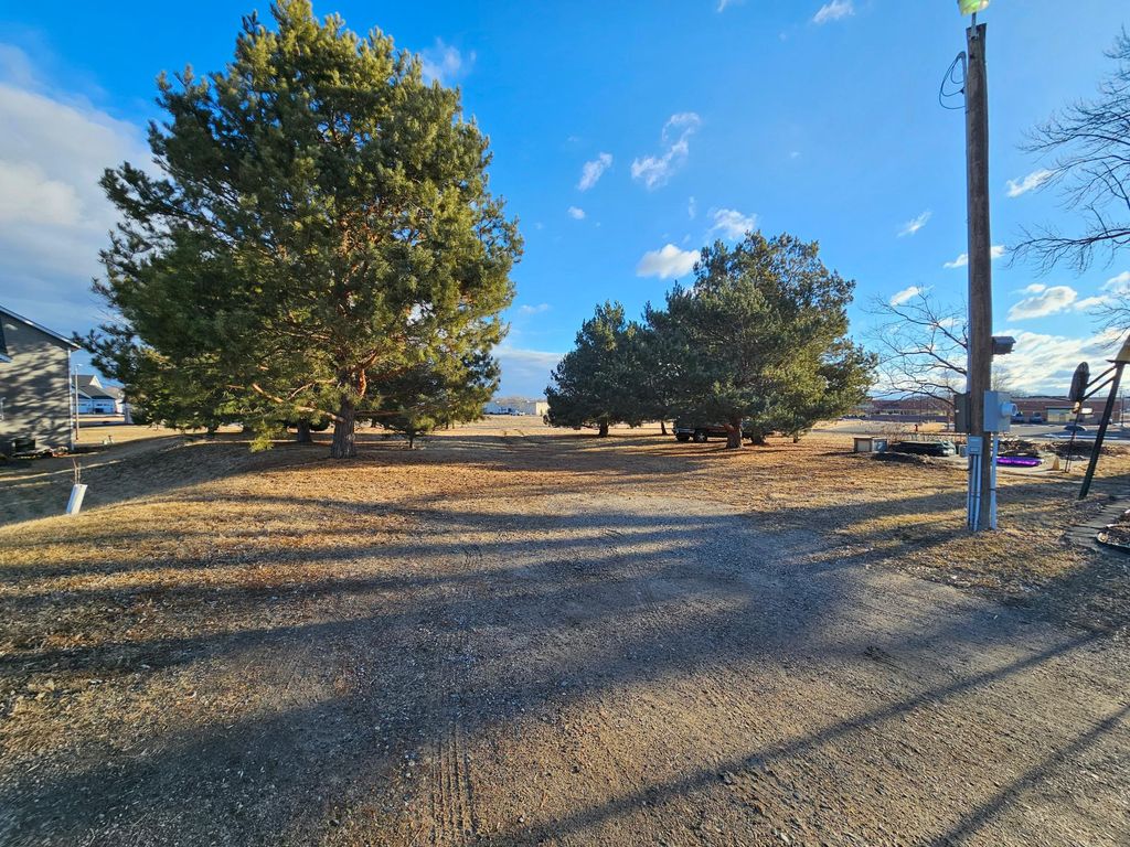 Photo of 5020 Jason Ave Ave NE, Albertville, MN 55301 (MLS # 7013267)