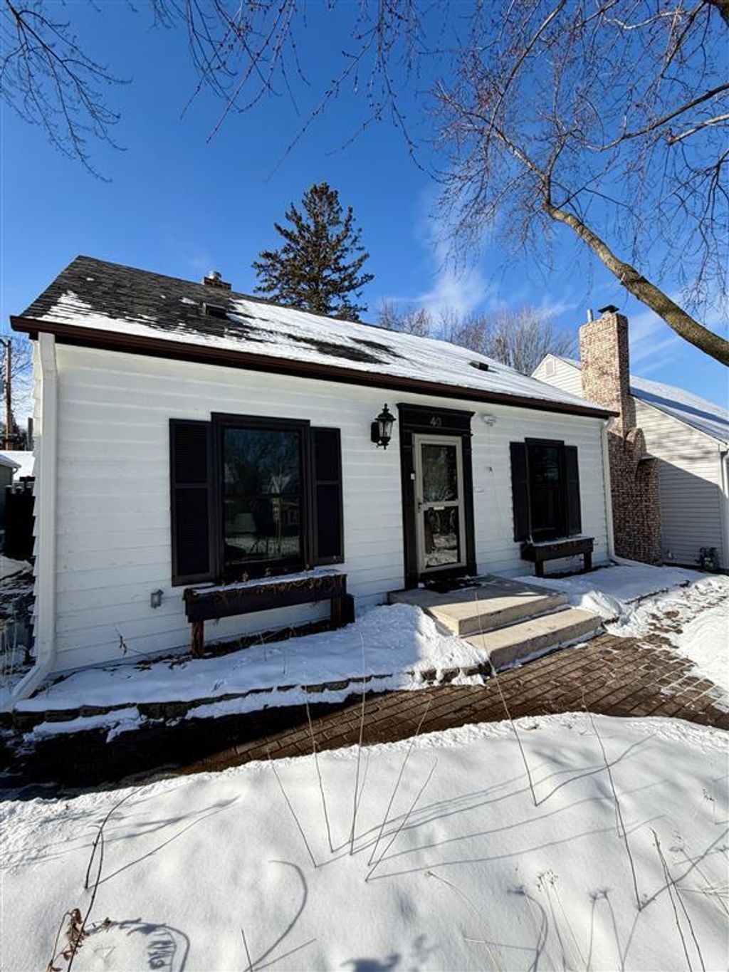 Photo of 40 Penn Avenue S, Minneapolis, MN 55405 (MLS # 7015950)
