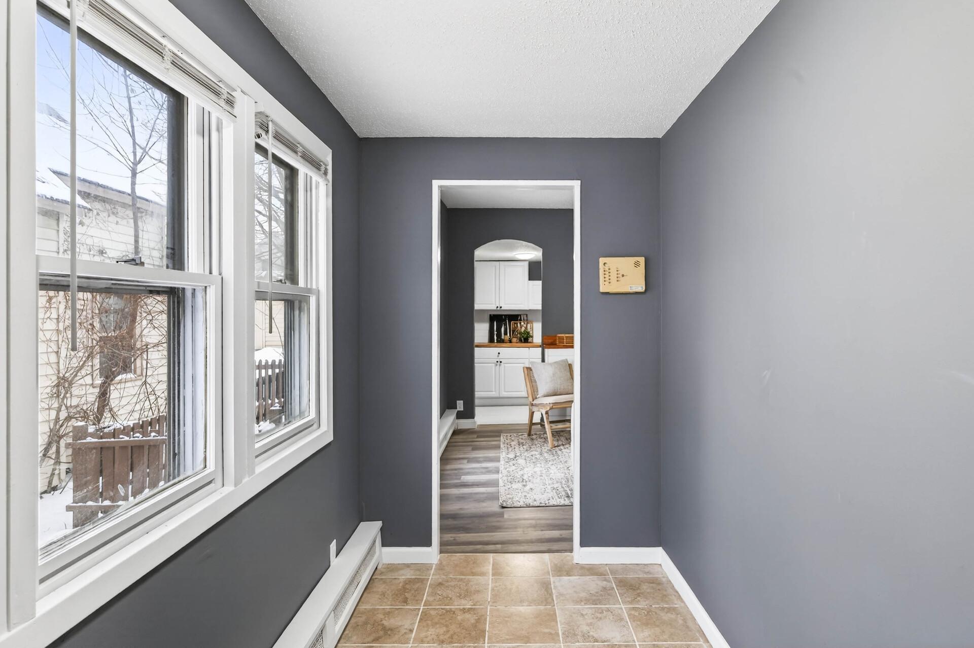 1332 Margaret Street