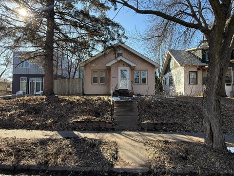 2632 35th Avenue S Minneapolis MN 55406