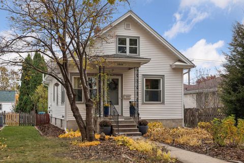 4053 45th Avenue S Minneapolis MN 55406