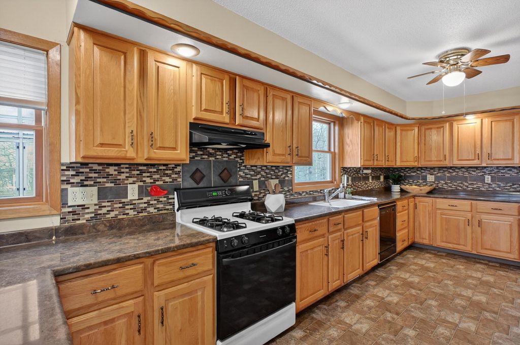 Photo of 2895 N Lake Miltona Drive NE, Miltona, MN 56354 (MLS # 7063677)