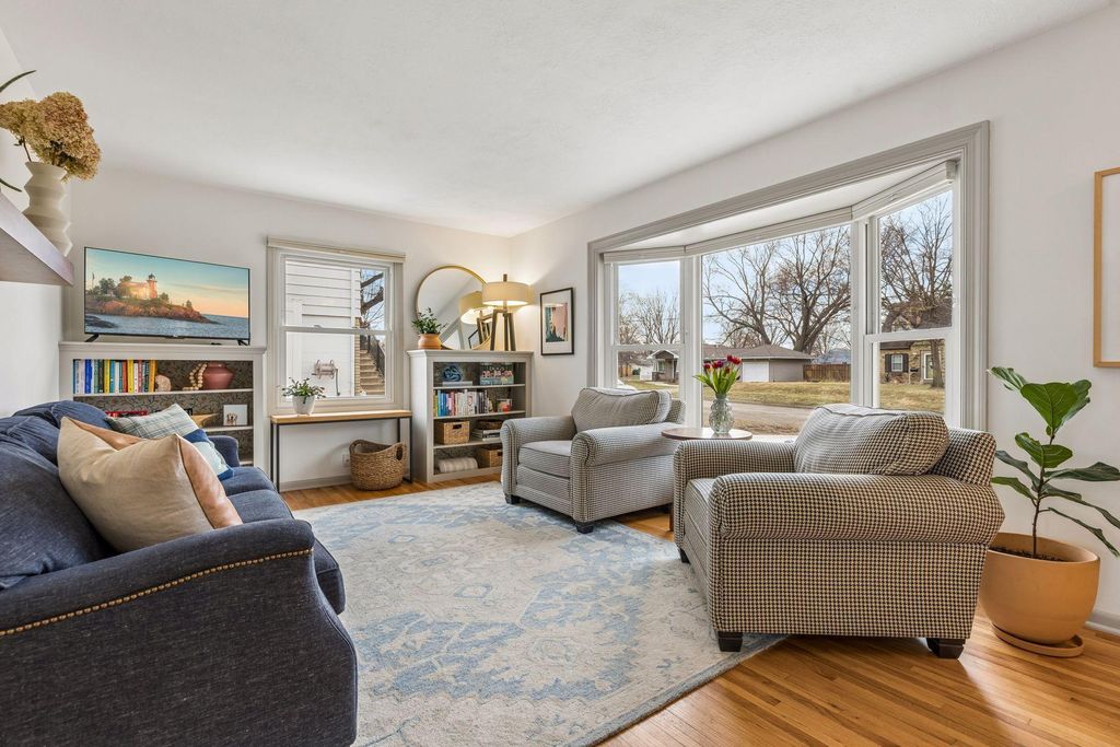 Photo of 8530 W 35th Street, Saint Louis Park, MN 55426 (MLS # 7046889)