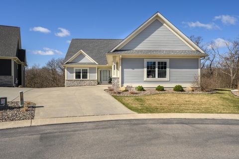 2484 Woodstone Lane SW Rochester MN 55902