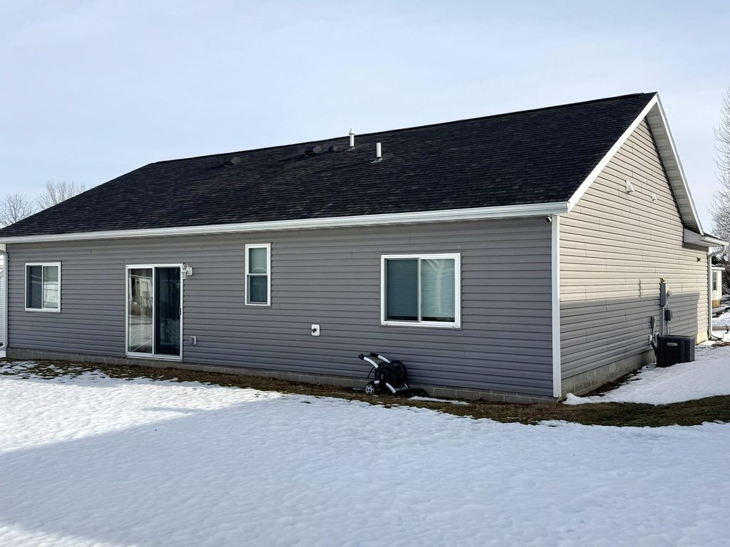 Photo of 4204 Garden Court SE, Rochester, MN 55904 (MLS # 7002451)