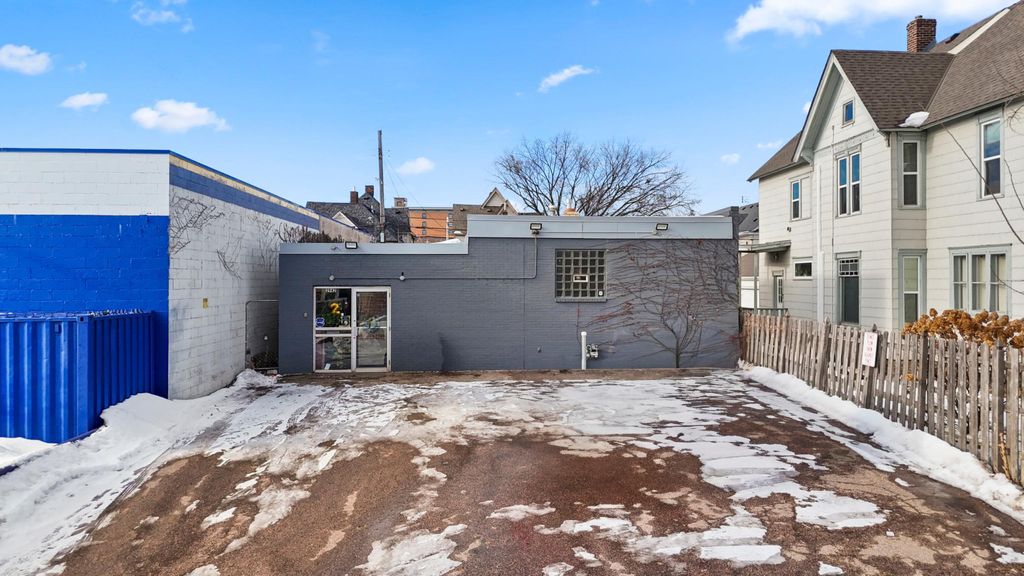Photo of 2942 Oakland Avenue, Minneapolis, MN 55407 (MLS # 7010585)