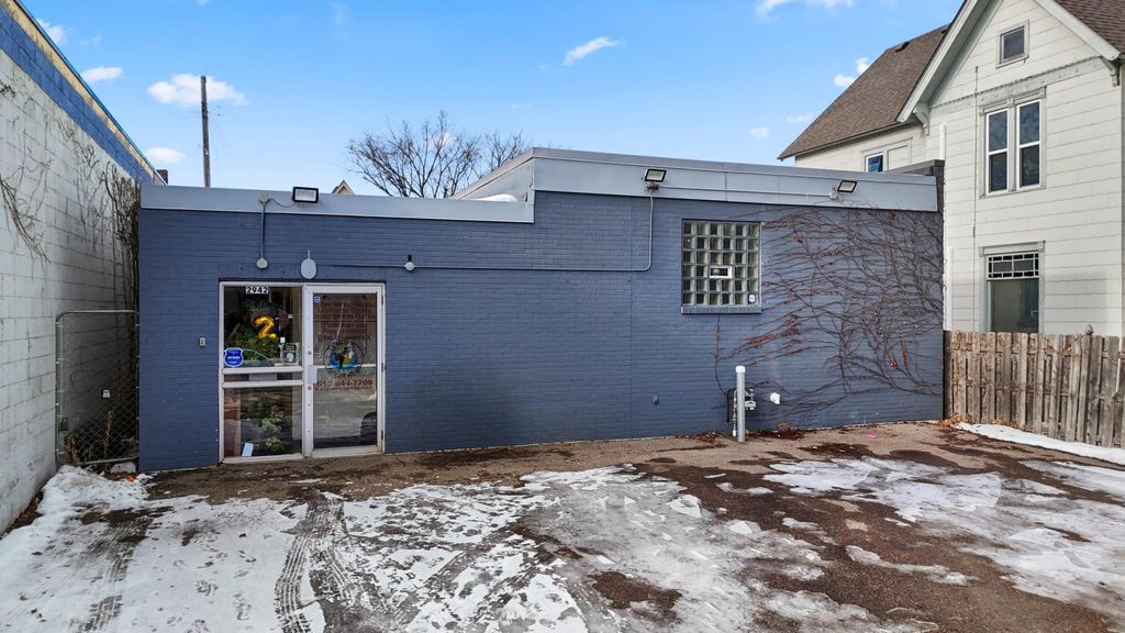 Photo of 2942 Oakland Avenue, Minneapolis, MN 55407 (MLS # 7010585)