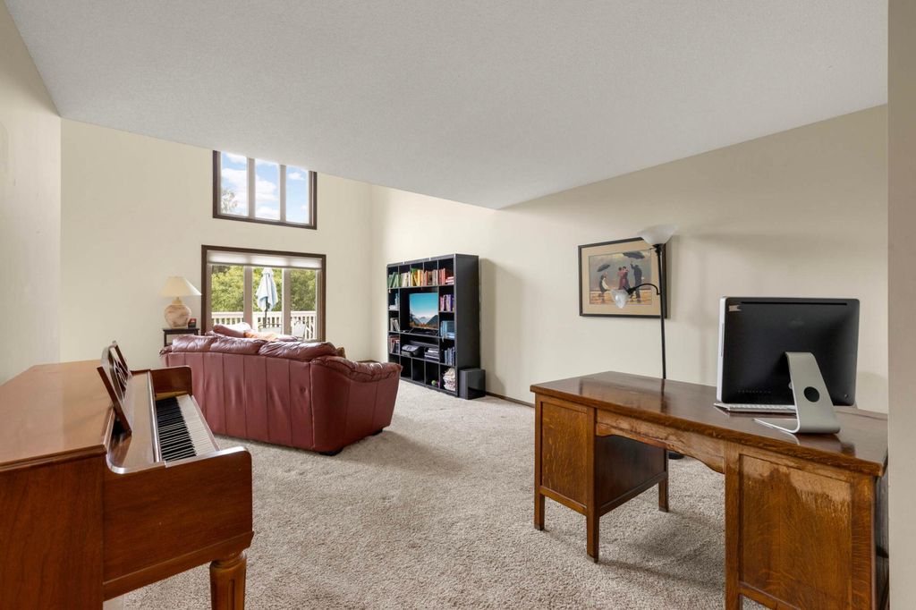 Photo of 6701 W 82nd Street, Bloomington, MN 55438 (MLS # 7001336)