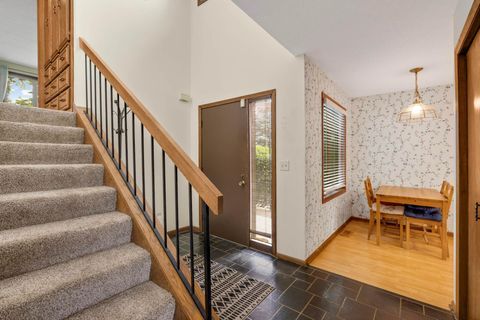 6701 W 82nd Street Bloomington MN 55438