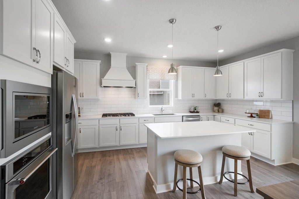 Photo of 1830 Rainier Drive, Shakopee, MN 55379 (MLS # 7143433)