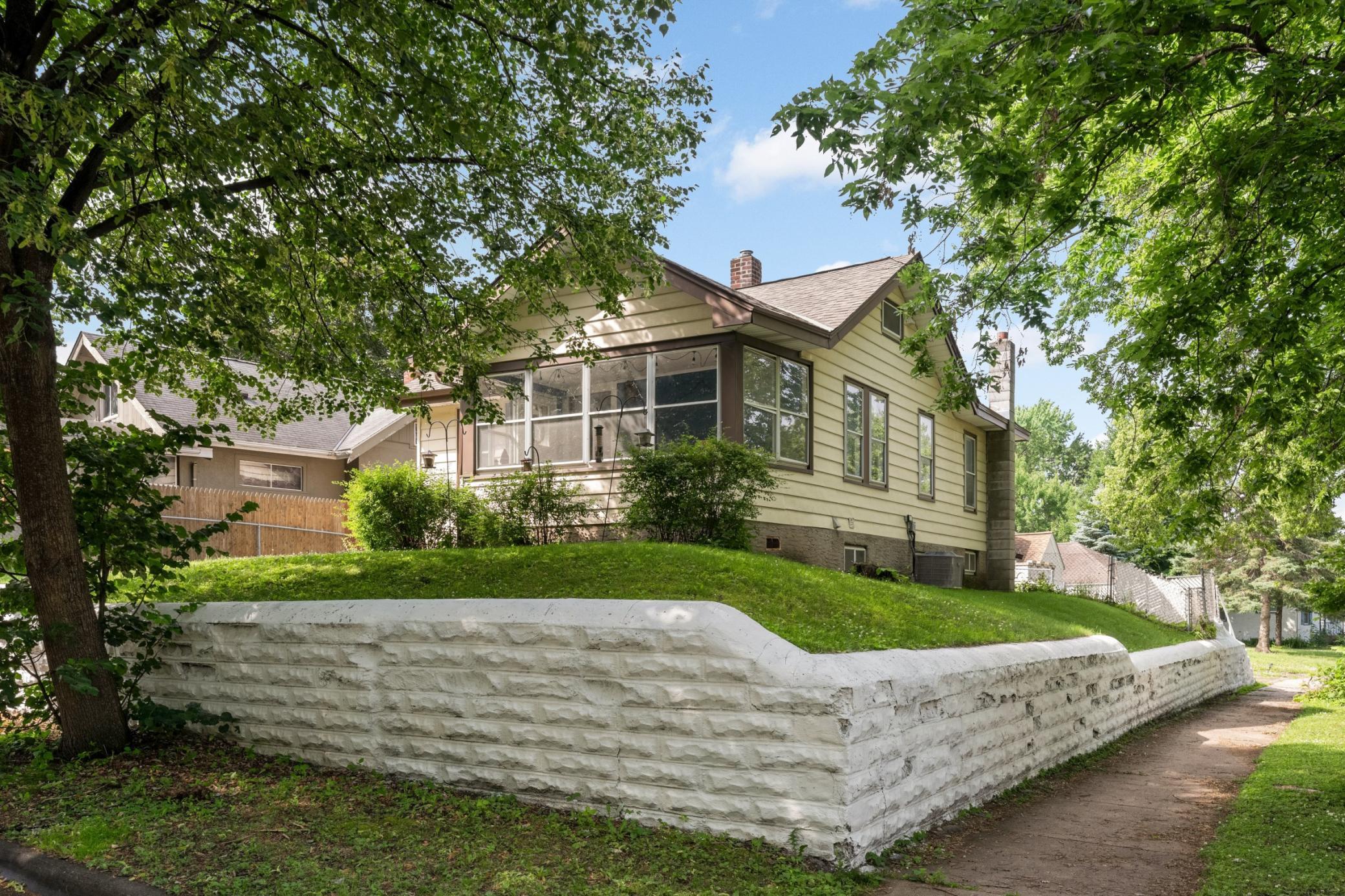 837 Pedersen Street