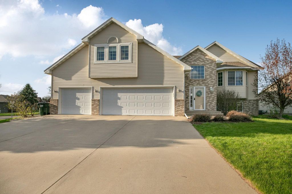 Photo of 307 12th Street N, Cold Spring, MN 56320 (MLS # 7066580)