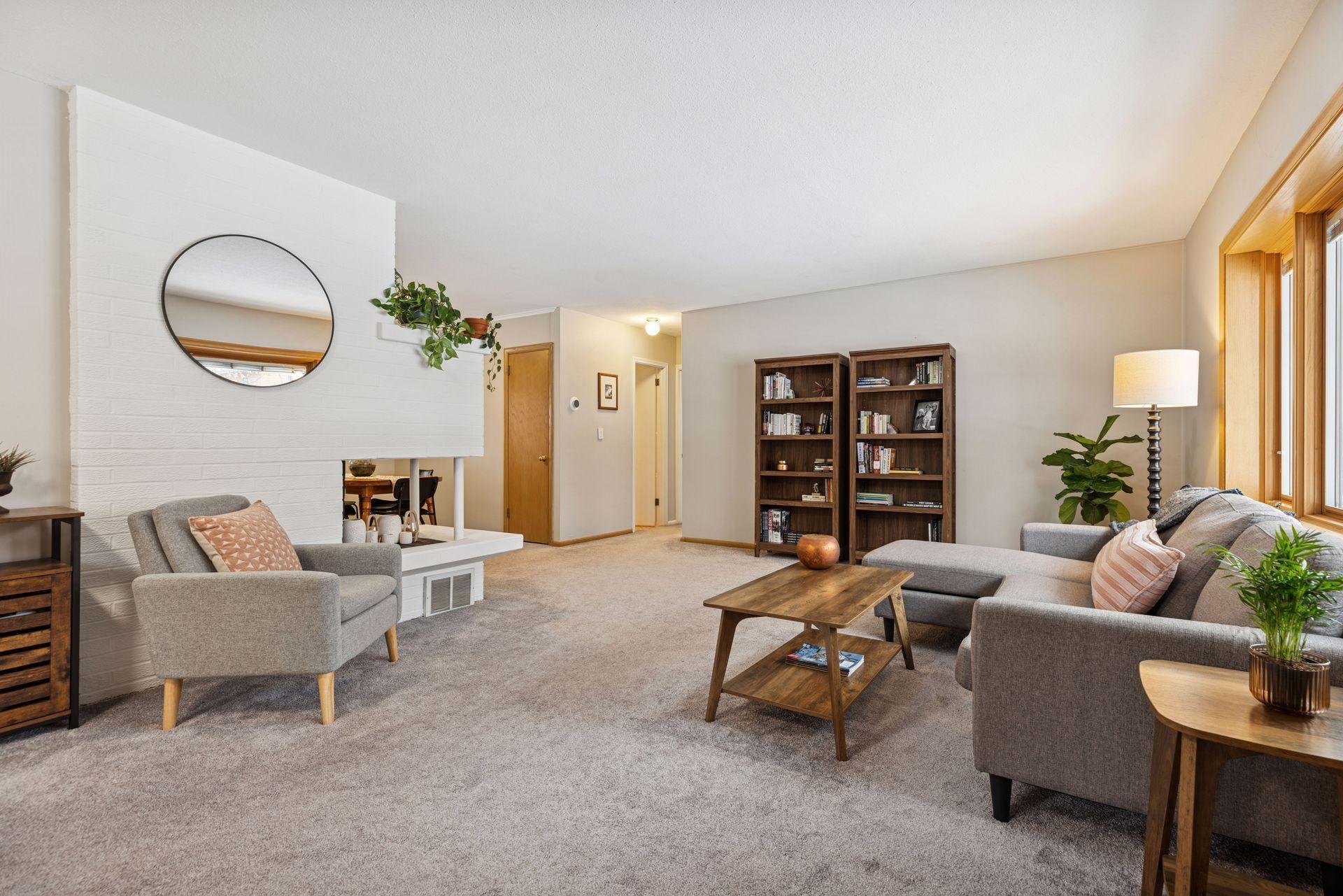 4148 Chowen Avenue S