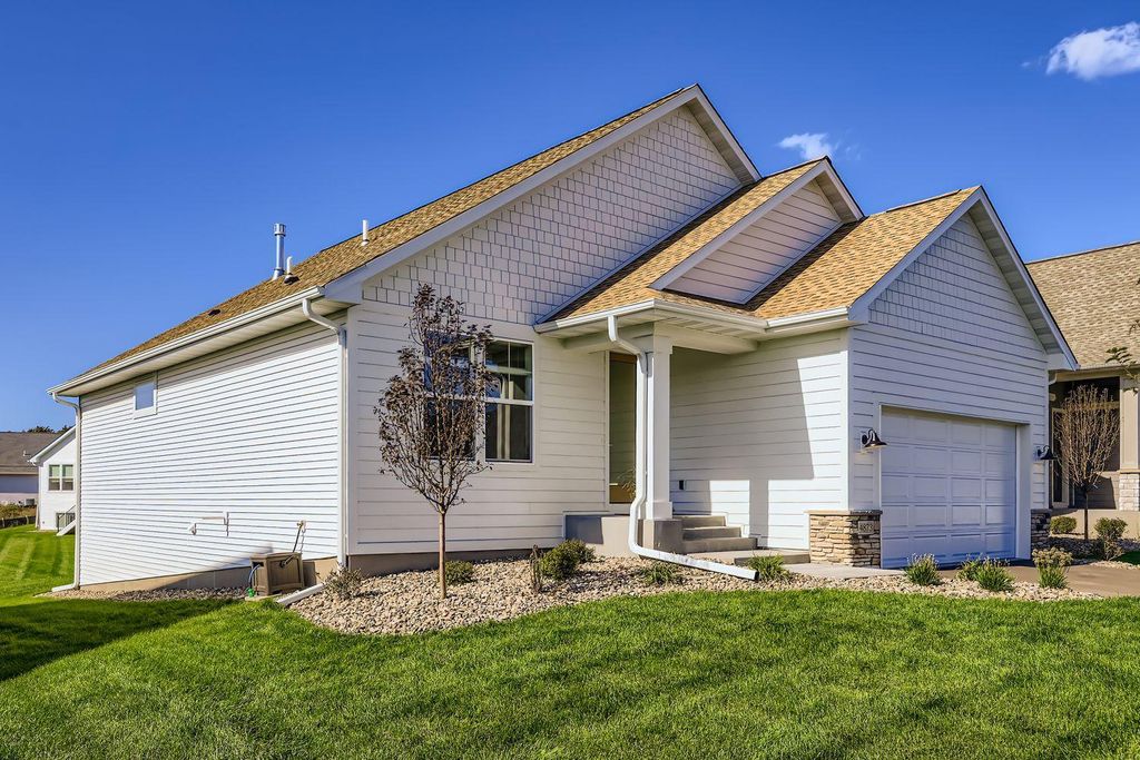 Photo of 4873 127th Circle NE, Blaine, MN 55449 (MLS # 7027385)