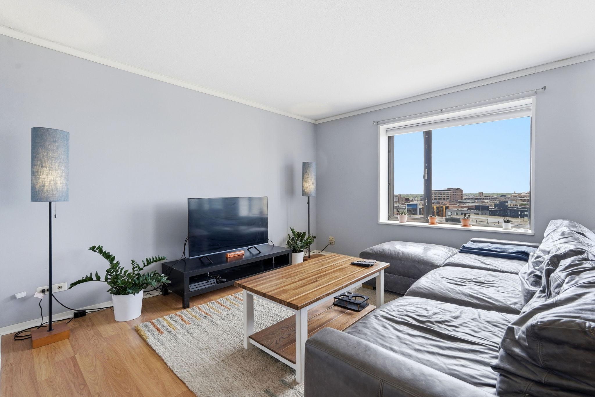 15 S 1st Street A1217