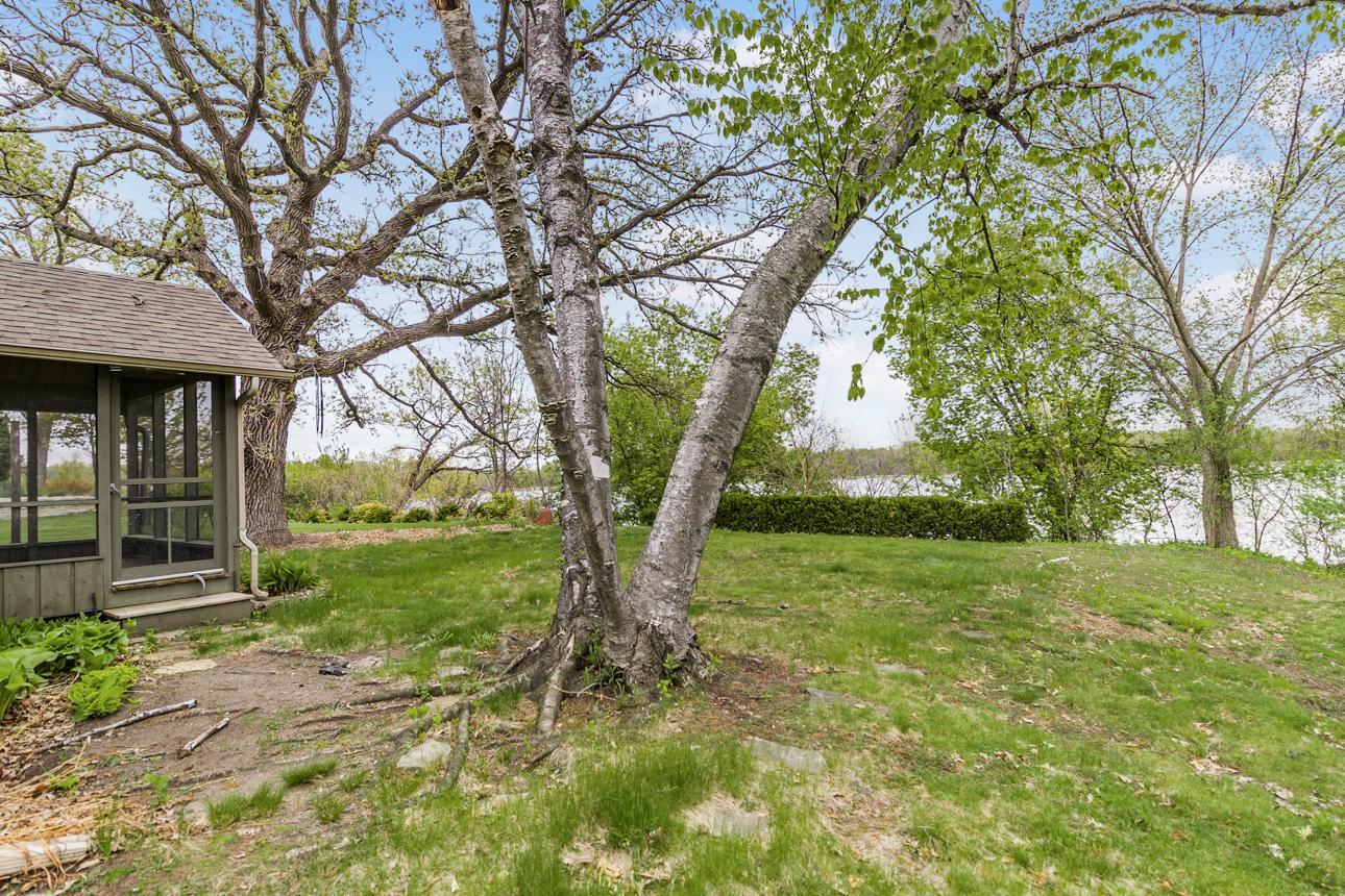 2024 Cedar Lake Parkway