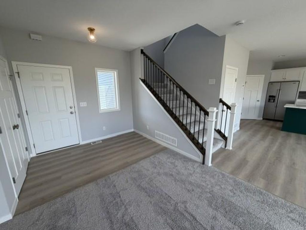 Photo of 981 45th Avenue NE, Saint Cloud, MN 56304 (MLS # 7065907)
