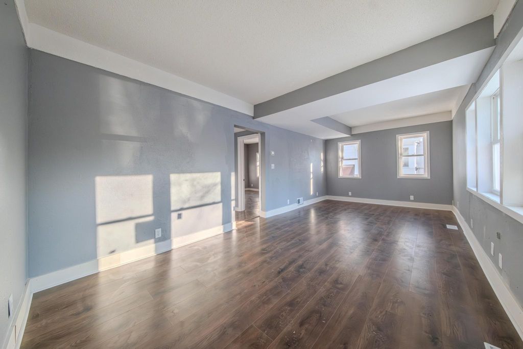 Photo of 654 Winslow Avenue, Saint Paul, MN 55107 (MLS # 7032115)