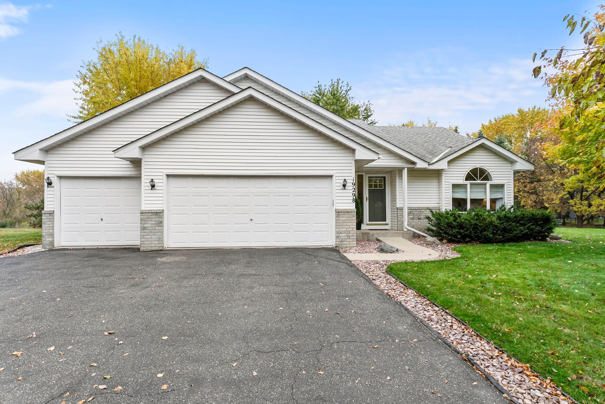 19298 Evening Star Way