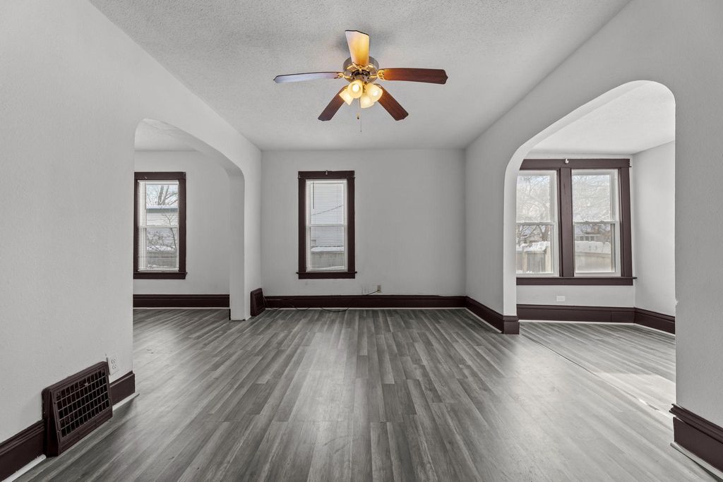 Photo of 40 Mckinley Place N, Saint Cloud, MN 56303 (MLS # 7031715)