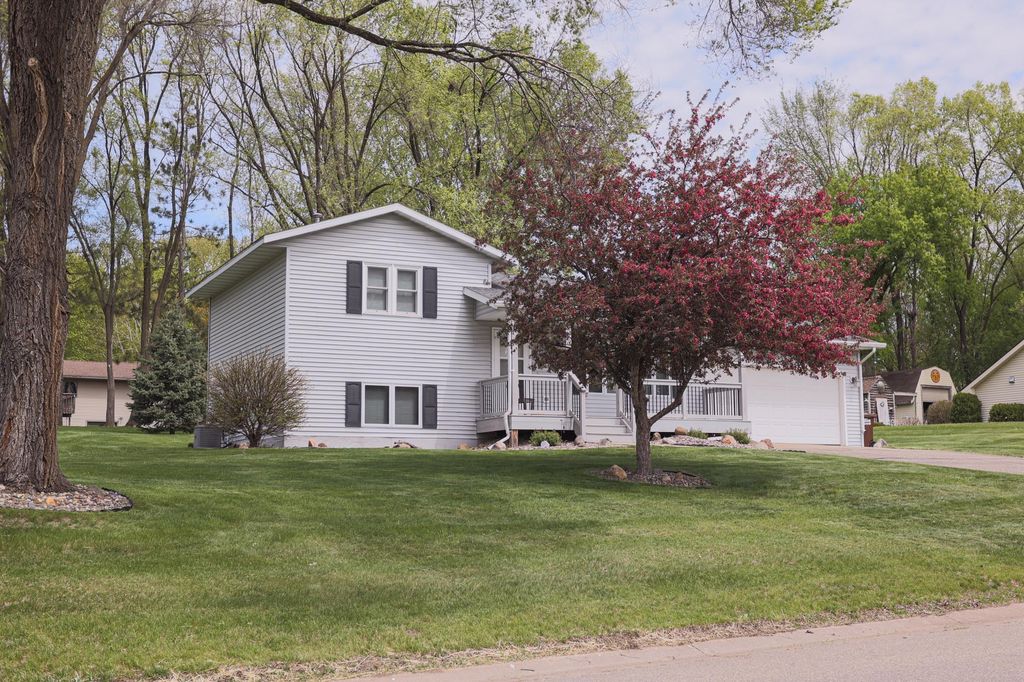 Photo of 380 Flora Street S, Prescott, WI 54021 (MLS # 7069239)