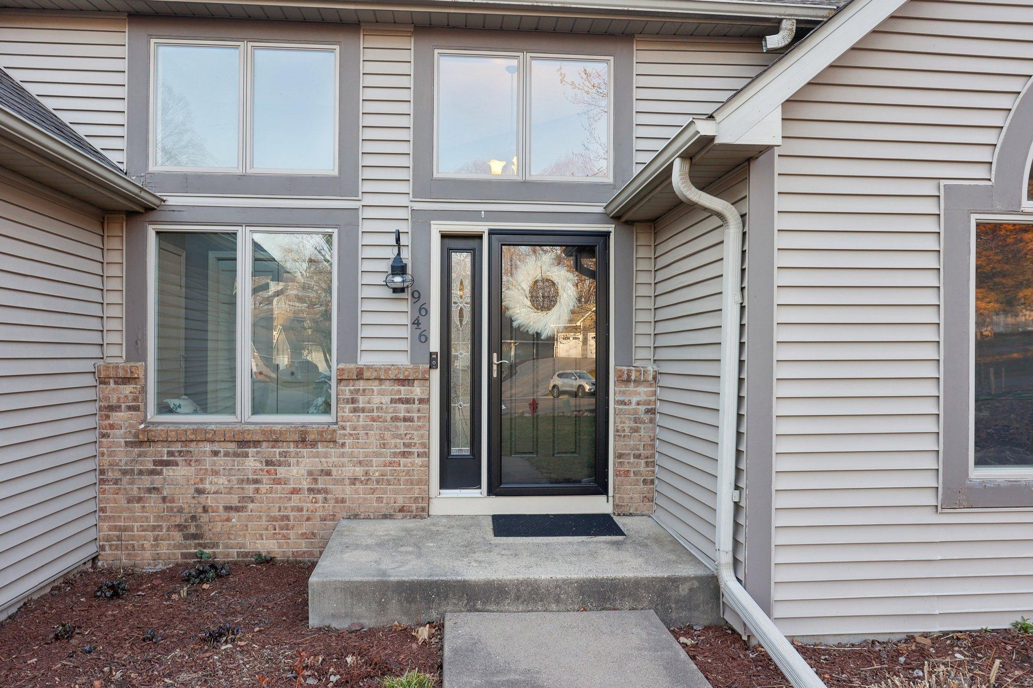 9646 Brookview Court