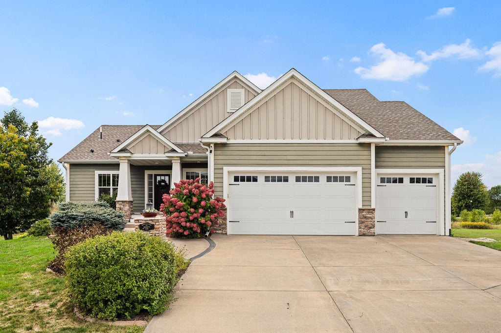 Photo of 11003 Wesley Drive, Rogers, MN 55374 (MLS # 7157002)
