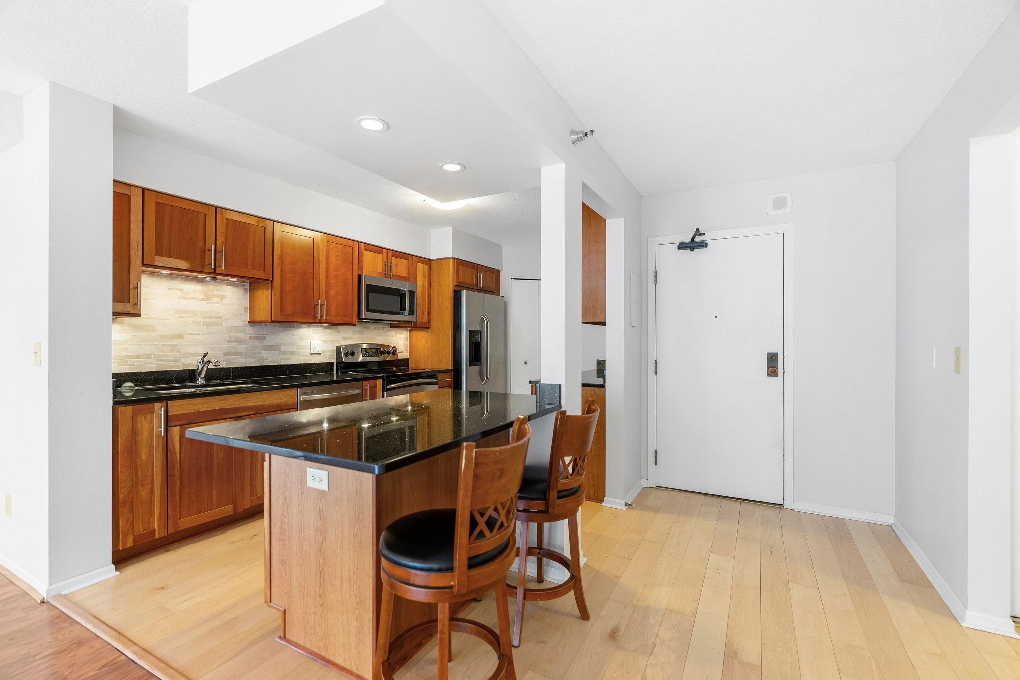 401 S 1st Street 310
