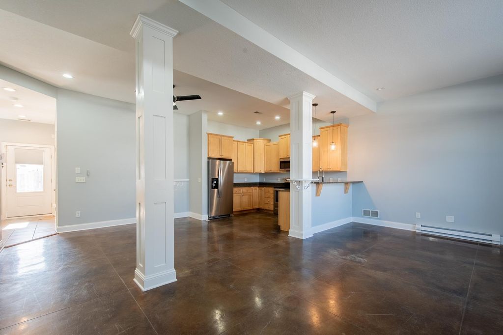 Photo of 3915 36th Avenue N, Robbinsdale, MN 55422 (MLS # 6769559)