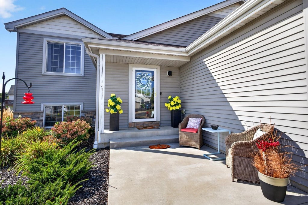 Photo of 336 Interior Drive, Pine Island, MN 55963 (MLS # 7131805)