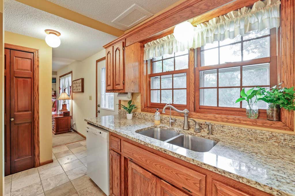 Photo of 9905 Brent Avenue, Inver Grove Heights, MN 55077 (MLS # 7115058)