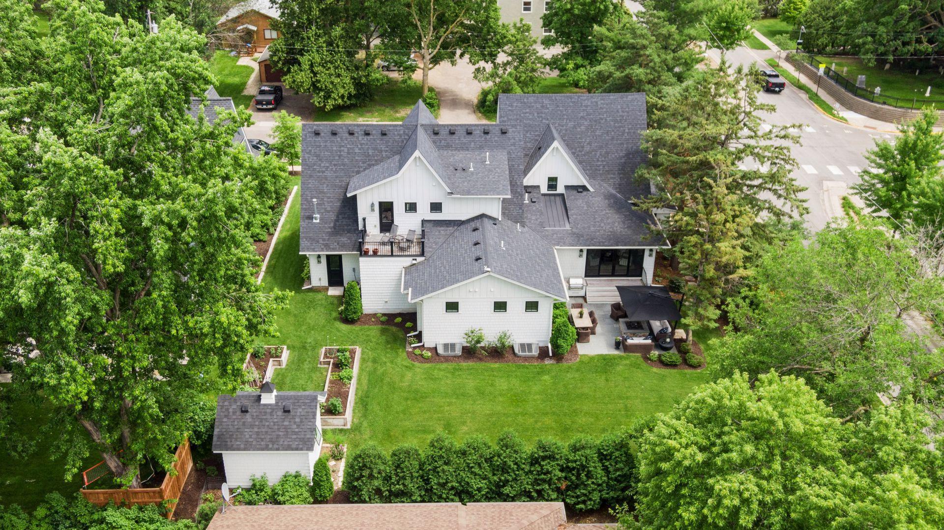 Wayzata, Minnesota, 55391, United States, 5 Bedrooms Bedrooms, ,5 BathroomsBathrooms,Residential,Active,2025638