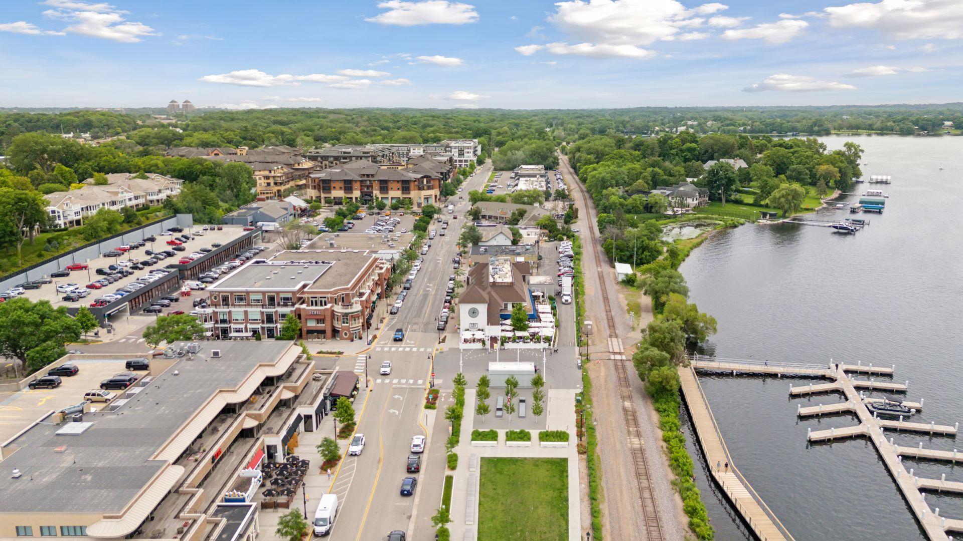 Wayzata, Minnesota, 55391, United States, 5 Bedrooms Bedrooms, ,5 BathroomsBathrooms,Residential,Active,2025638