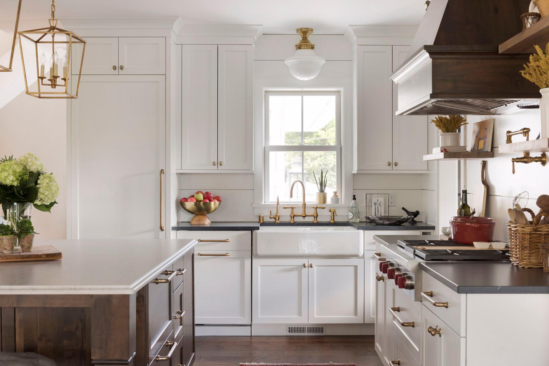 Wayzata, Minnesota, 55391, United States, 5 Bedrooms Bedrooms, ,5 BathroomsBathrooms,Residential,Active,2025638