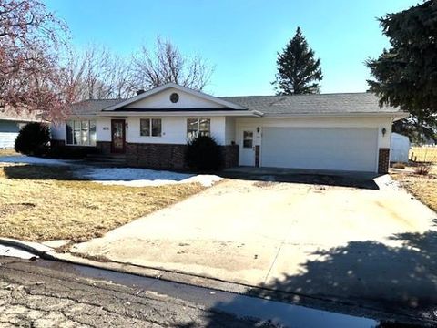 Photo of 105 Buckeye Drive, Montevideo, MN 56265 (MLS # 7022155)