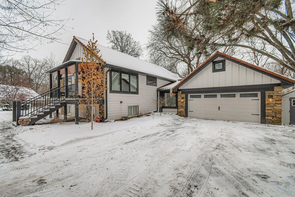 Photo of 888 Dakota Avenue, Orono, MN 55356 (MLS # 6824741)