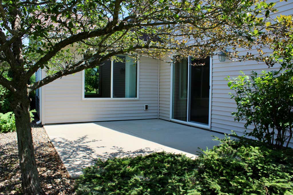 Photo of 314 5th Circle SW, Blooming Prairie, MN 55917 (MLS # 7111625)