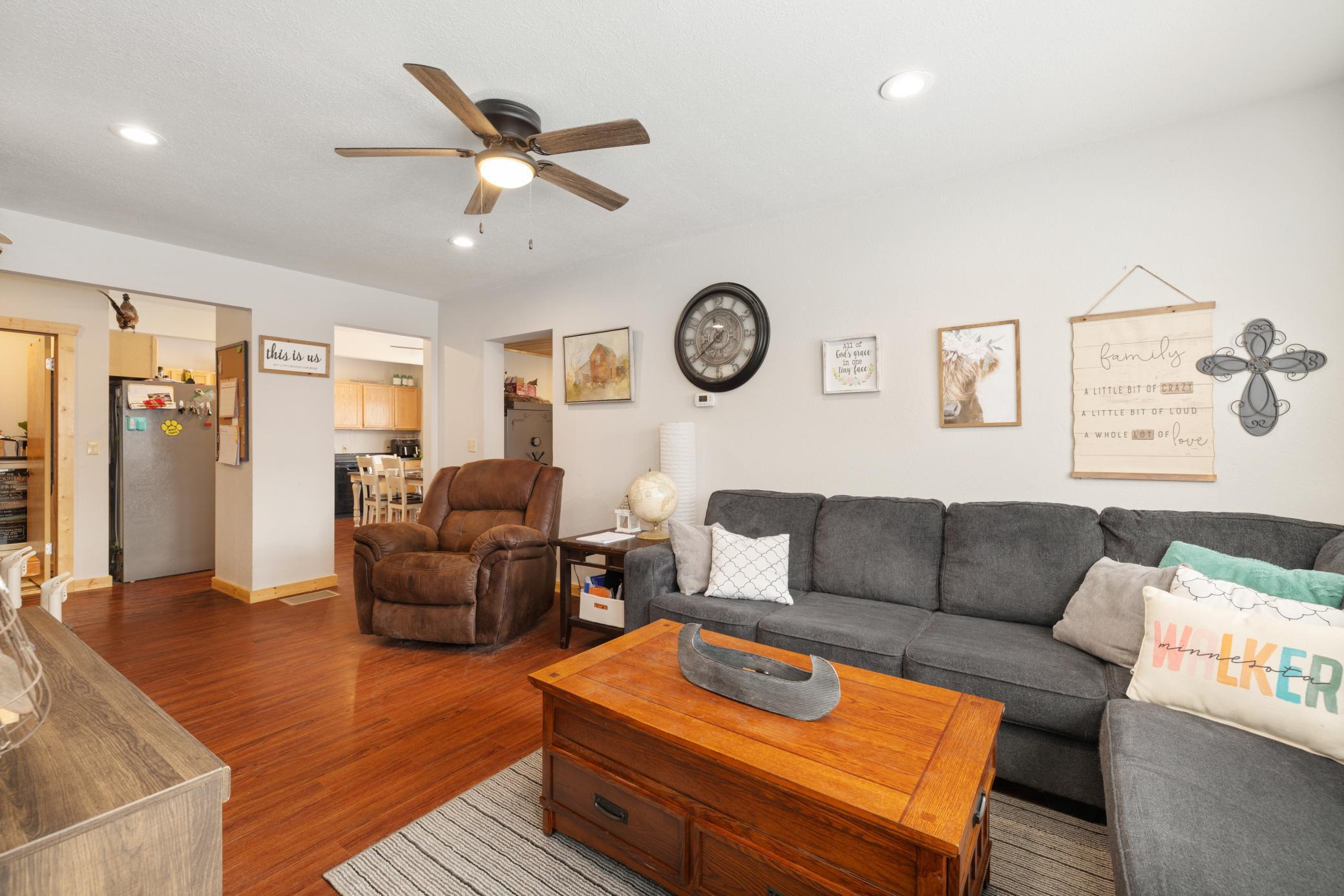 35 Graceson Avenue S