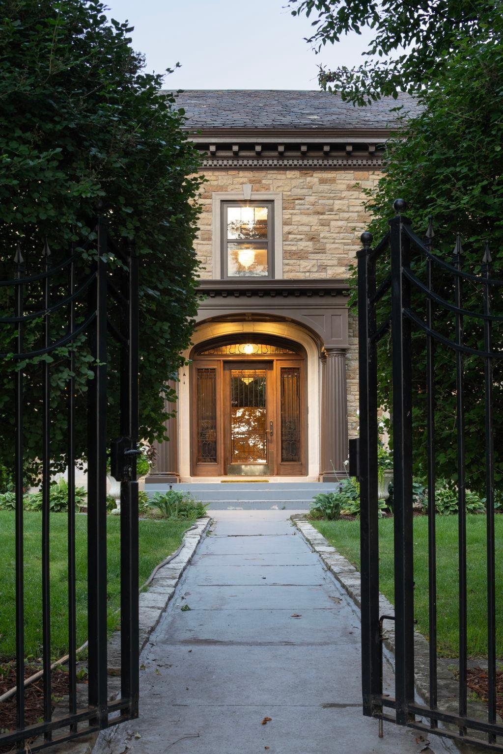 4649 E Lake Harriet Parkway