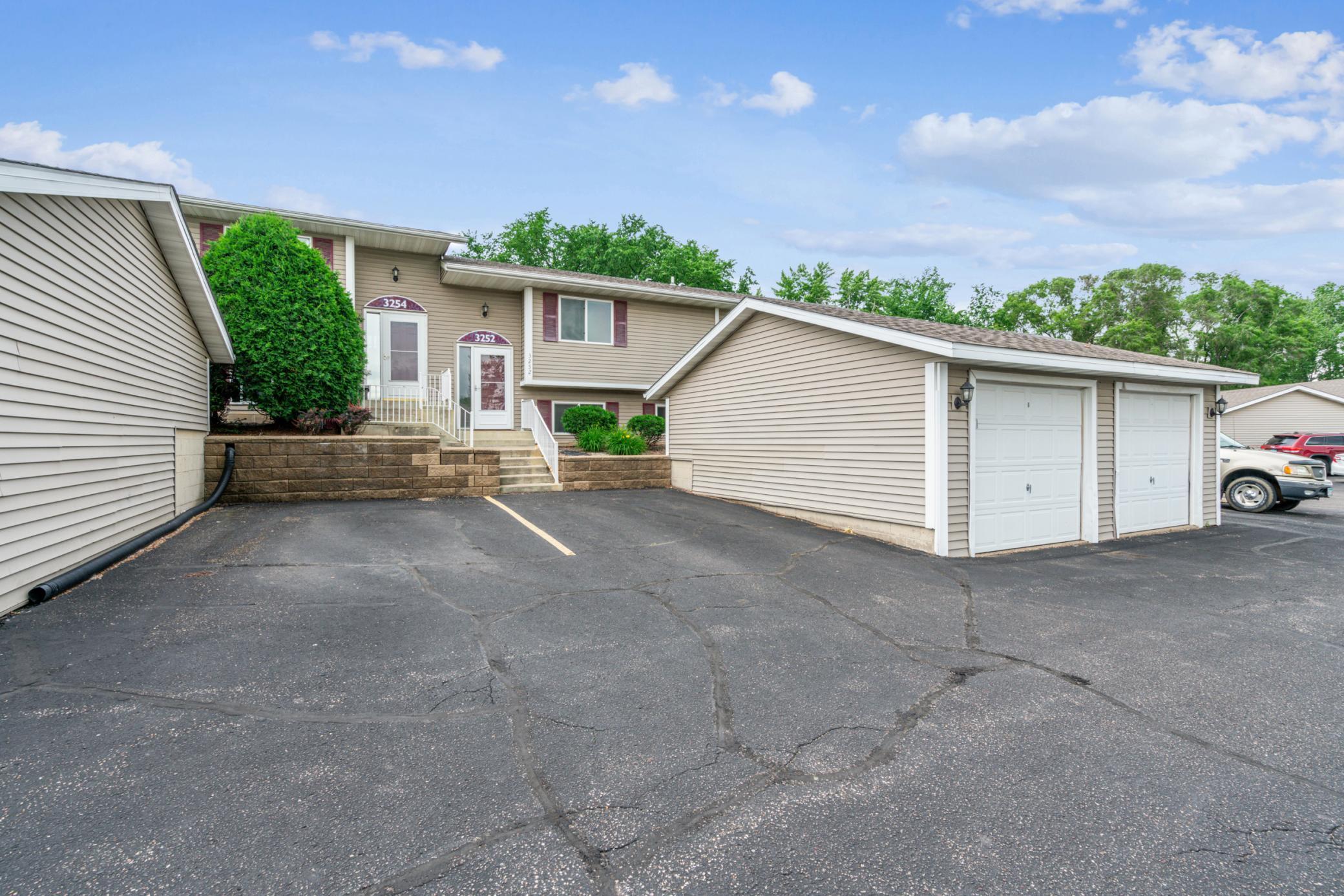 3252 Dodd Lane