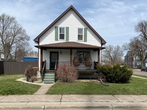 Photo of 321 E 2nd Street, Redwood Falls, MN 56283 (MLS # 7058375)