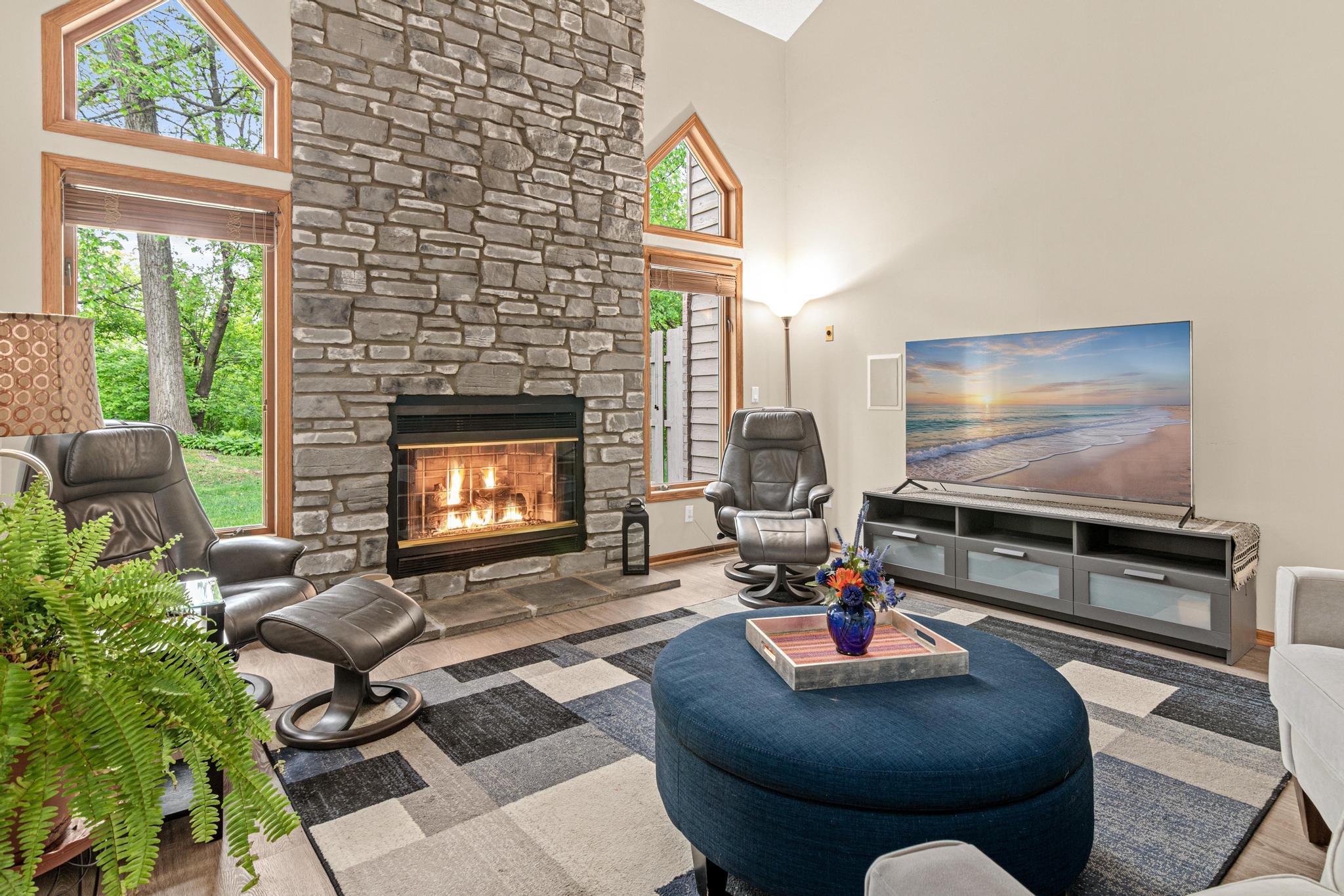 13145 Gemstone Court