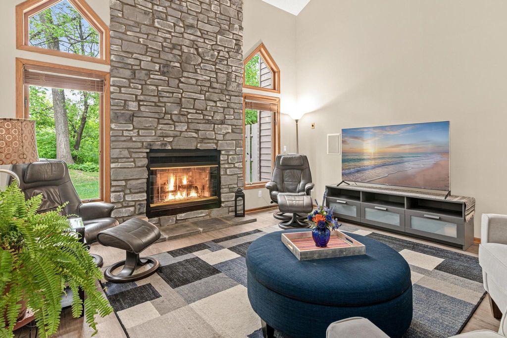 Photo of 13145 Gemstone Court, Apple Valley, MN 55124 (MLS # 7059360)