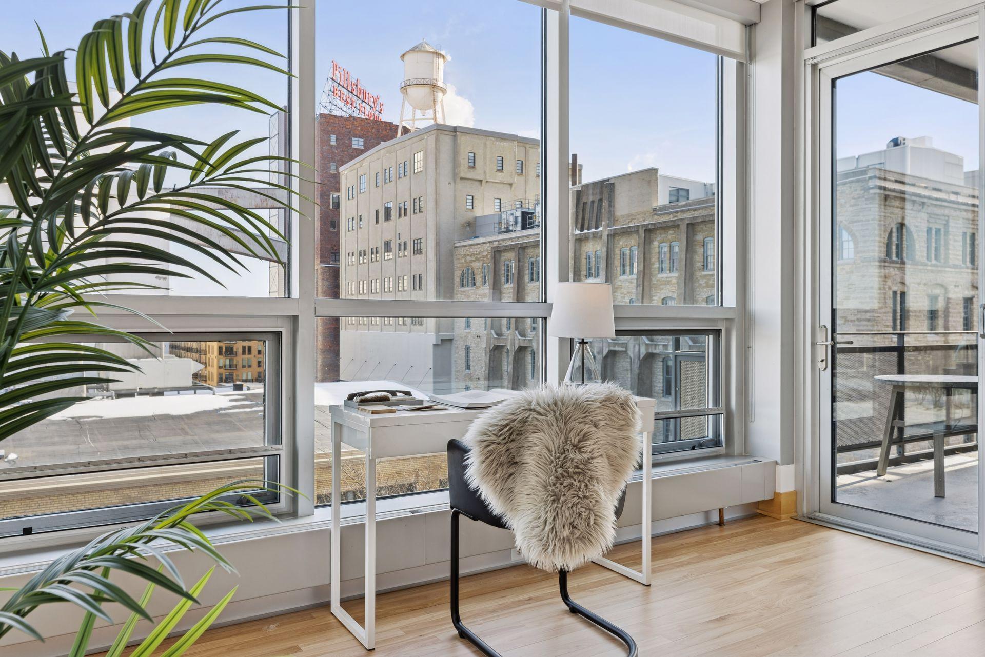 222 2nd Street SE 704